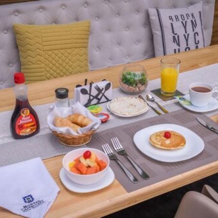 Hotel Montes De La Castellana อาร์เมเนีย ภายนอก รูปภาพ