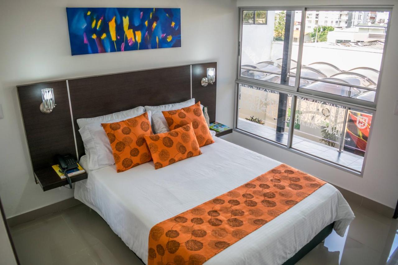 Hotel Montes De La Castellana อาร์เมเนีย ภายนอก รูปภาพ