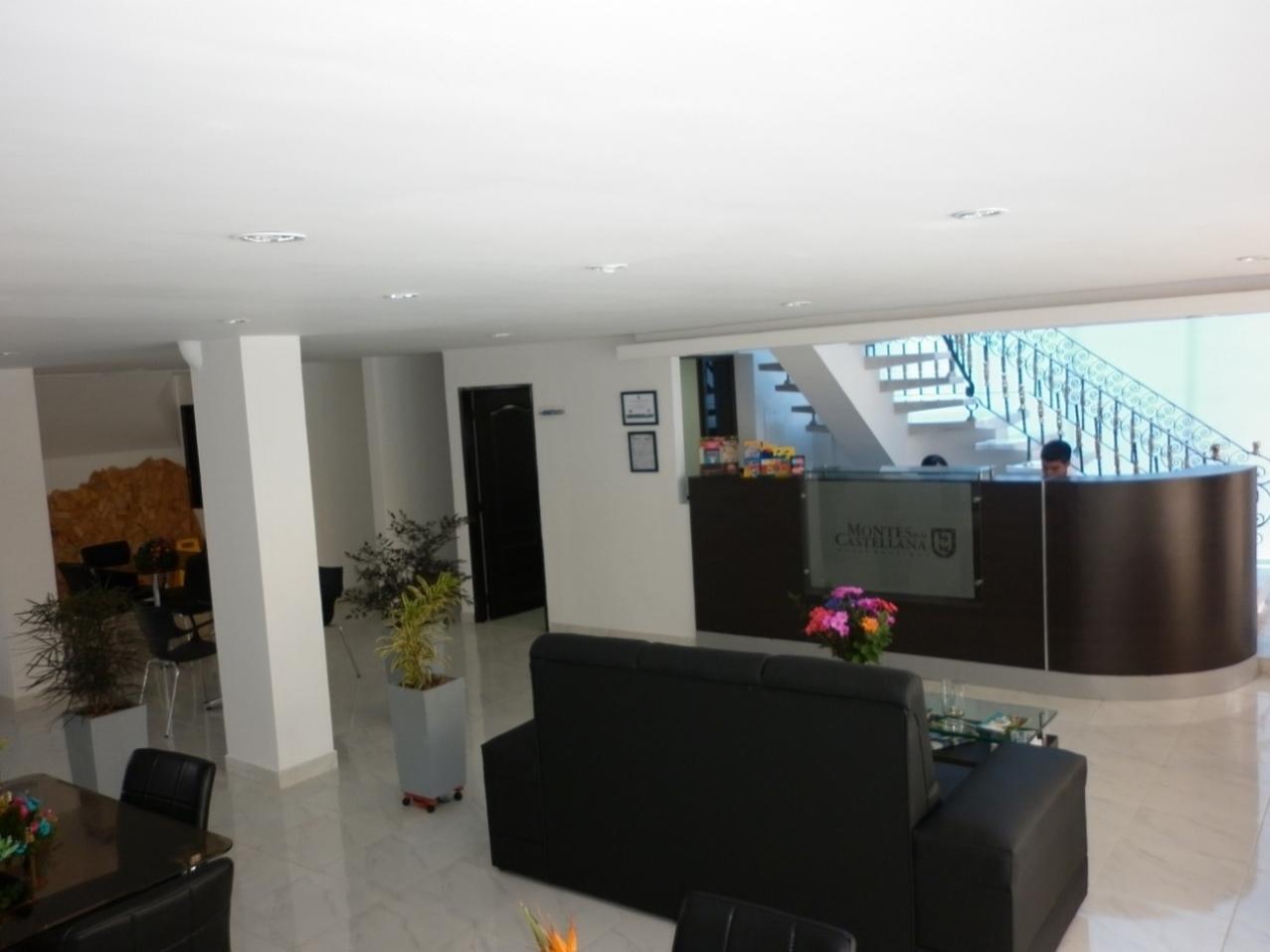 Hotel Montes De La Castellana อาร์เมเนีย ภายนอก รูปภาพ