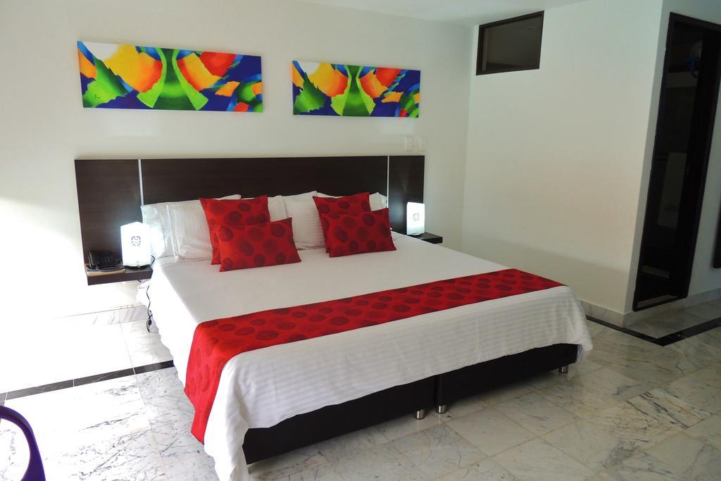 Hotel Montes De La Castellana อาร์เมเนีย ภายนอก รูปภาพ